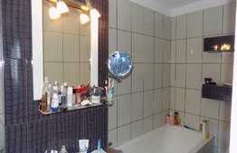 Apartament 2 camere, 52 mp, decomandat, garaj, zona Profi