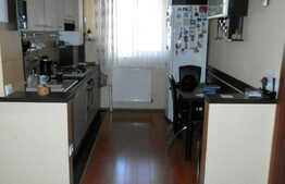 2 camere, decomandat, 51 mp, loc de parcare, boxa subsol, zona strazii Florilor