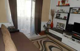 2 camere, decomandat, 51 mp, loc de parcare, boxa subsol, zona strazii Florilor