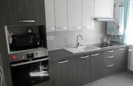 Apartament de vanzare 4 camere, decomandat, 90 mp, zona strazii Stejarului