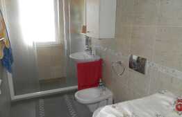 Apartament de vanzare 4 camere, decomandat, 90 mp, zona strazii Stejarului