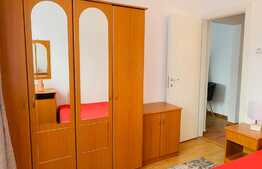 Pret redus cu 100 euro! Apartament 3 camere, 50 mp, mobilat modern, zona Casa Piratilor
