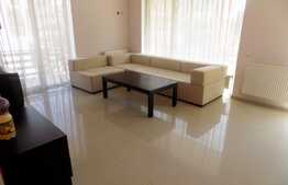 Apartament de inchiriat, 2 camere. 53 mp, prima inchiriere, 3 balcoane, zona strazii Eroilor