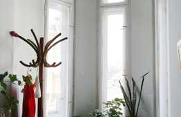 Apartament in casa/vila, 54,54 mp, boxa la subsol, zona centrala!