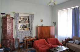 Apartament in casa/vila, 54,54 mp, boxa la subsol, zona centrala!