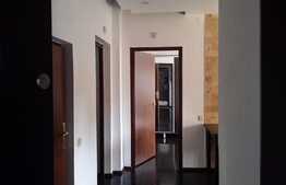 Apartament modern 52, 6 mp, decomandat, zona strazii Traian