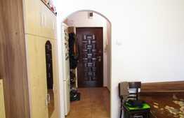 Garsoniera 30 mp, 2 lifturi! Zona strazii Grigore Alexandrescu!