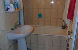 Apartament 2 camere, 43 mp, boxa la subsol, zona Hotel Royal