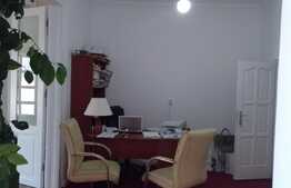 Vanzare casa cuplata, 80 mp, 60 mp teren, zona centrala!