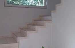 Casa individuala cu 11 camere, 380 mp utili, 630 mp de teren, zona linistita!