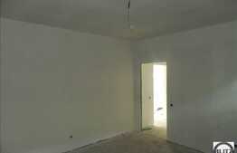 Apartament cu 3 camere de vanzare, 70 mp utli in zona Stejarului! 2 parcari