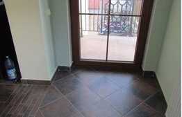 Vanzare apartament 3 camere, 80 mp, parcare, zona strazii Donath