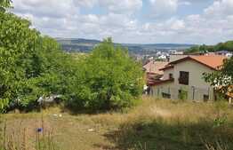 Teren 1000 mp pentru constructie, POT 35%, CUT 0,9, zona linistita de case