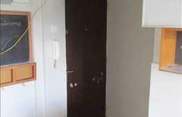 Apartament de vanzare cu 3 camere, 65 mp utli, partial mobilat