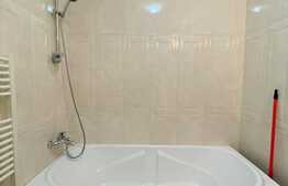 De inchiriat 4 camere, 100 mp, 2 bai, 2 balcoane, loc de parcare, A.C.,  zona Lidl