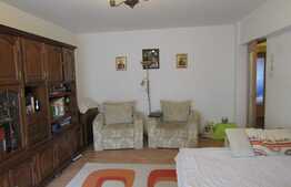 De vanzare 3 camere, 72 mp, decomandat! Zona strazii Dorobantilor!