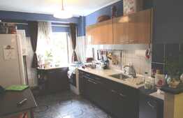 De vanzare 3 camere, 72 mp, decomandat! Zona strazii Dorobantilor!