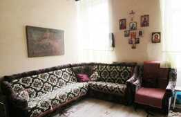 2 camere, 64 mp, decomandat, etaj intermediar, parcare, zona Tribunalului