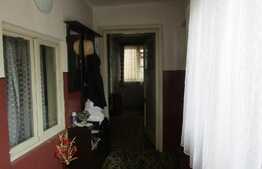 Casa cu 4 camere, 103 mp utili, teren de 250 mp! Zona linistita!