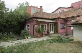 Casa cu 4 camere, 103 mp utili, teren de 250 mp! Zona linistita!