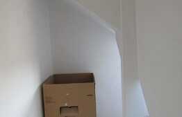 Apartament la mansarda pe 2 nivele, 3 camere, 71 mp! Semifinisat! Zona strazii Borhanci!