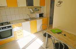 Garsoniera 36 mp, decomandat, etaj intermediar, zona Parcului Central