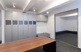 De vanzare apartament cu 2 camere, 40 mp! Zona Teatrului National!