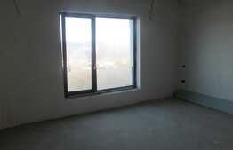 Duplex 118 mp utili + 45mp demisol , teren 329 mp!