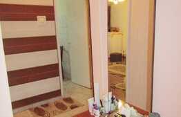 Apartament 3 camere, 65 mp, decomandat, zona strazii Meteor