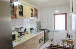 Apartament 3 camere, 65 mp, decomandat, zona strazii Meteor