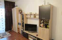 Apartament 3 camere, 65 mp, decomandat, zona strazii Meteor