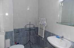 Garsoniera 38 mp, decomandata, prima inchiriere, terasa 8 mp, zona strazii Padurii