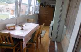 Garsoniera decomandata, 32 mp, loc de parcare cu CF, zona strazii Eroilor