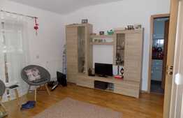 Garsoniera decomandata, 32 mp, loc de parcare cu CF, zona strazii Eroilor