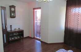 Duplex de vanzare, 150 mp, teren 200 mp, zona exclusiva de case! La cheie!