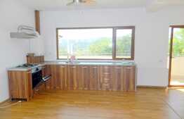 Apartament cu 3 camere, 70 mp, parcare, zona strazii Donath