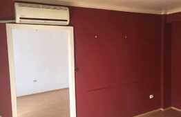 Apartament 3 camere, 57 mp, etaj intermediar, zona Casei de Cultura