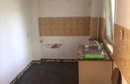 Apartament 3 camere, 57 mp, etaj intermediar, zona Casei de Cultura