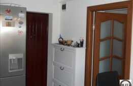 Vanzare apartament 2 camere mobilat utilat nou, la demisol inalt