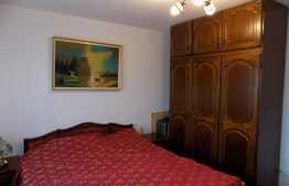 Apartament 3 camere, 65 mp, decomandat, garaj, zona Nicolae Titulescu