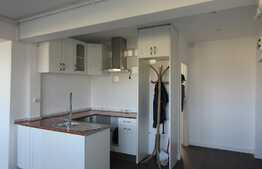 Apartament 3 camere, 70 mp, decomandat, zona Golden Tulip