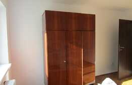 Apartament 3 camere, 78 mp, decomandat, zona Casa Piratilor