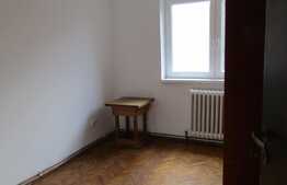 Apartament 3 camere, 78 mp, decomandat, zona Casa Piratilor