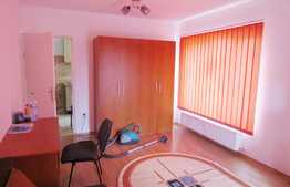 Apartament 2 camere, 55 mp, decomandat, parcare, zona Spitalul de Recuperare