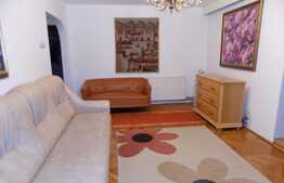 Apartament 3 camere, 90 mp, parcare, zona UMF