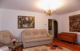 Apartament 3 camere, 90 mp, parcare, zona UMF
