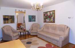 Apartament 3 camere, 90 mp, parcare, zona UMF