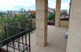 Casa individuala, 370 mp, teren de 480 mp, mobilata modern, zona linistita!