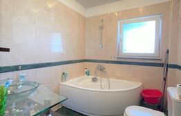 Apartament 3 camere, 70 mp, parcare, zona strazii Mircea Eliade