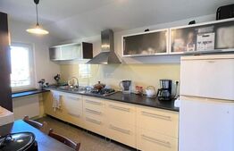 Apartament 3 camere, 70 mp, parcare, zona strazii Mircea Eliade